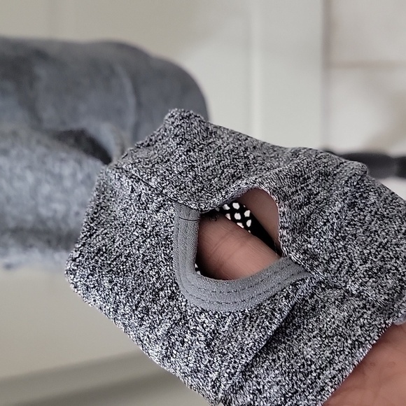 C&C California Size S Gray Long Sleeve Pullover Shirt Stretch Mesh Detail NEW - Picture 6 of 13